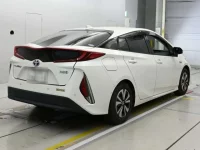 Toyota PRIUS PHV лот № 30042 оценка 4.5  с аукциона в Японии 1
