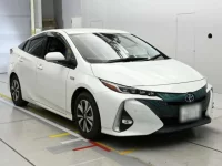 Toyota PRIUS PHV лот № 30042 оценка 4.5  с аукциона в Японии 4