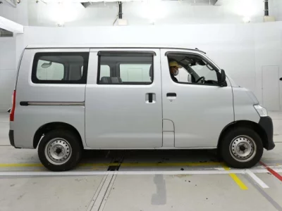 Toyota TOWN ACE VAN  с аукциона в Японии