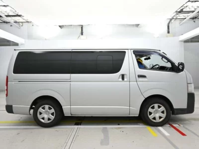Toyota REGIUS ACE VAN