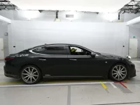 Lexus LS лот № 30182 оценка 4  с аукциона в Японии 2