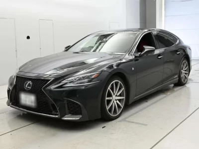 Lexus LS  с аукциона в Японии