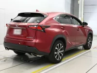 Lexus NX лот № 30035 оценка 3.5  с аукциона в Японии 1