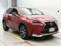 Lexus NX лот № 30035 оценка 3.5  с аукциона в Японии 4