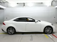 Lexus IS лот № 36011 оценка 5  с аукциона в Японии 2