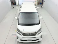 Toyota VELLFIRE лот № 30064 оценка 4  с аукциона в Японии 6
