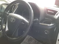 Toyota VELLFIRE лот № 30071 оценка RA  с аукциона в Японии 8