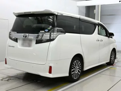 Toyota VELLFIRE  с аукциона в Японии
