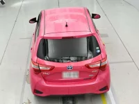 Toyota VITZ лот № 30124 оценка 3.5  с аукциона в Японии 7