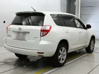 Toyota VANGUARD лот № 30203 оценка 3.5  с аукциона в Японии 1