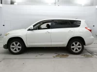 Toyota VANGUARD лот № 30203 оценка 3.5  с аукциона в Японии 3