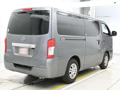 Nissan CARAVAN VAN  с аукциона в Японии