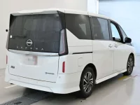 Nissan SERENA лот № 36198 оценка 4  с аукциона в Японии 1