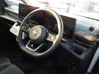 Nissan SERENA лот № 36198 оценка 4  с аукциона в Японии 8