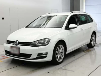 Volkswagen GOLF VARIANT