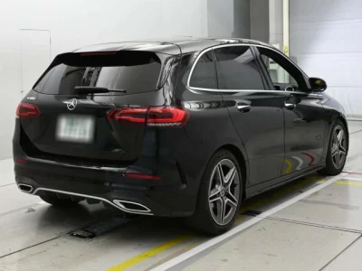 Mercedes-Benz B CLASS