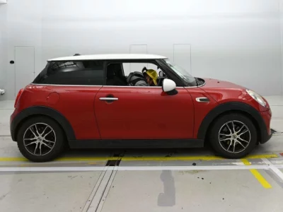 BMW MINI