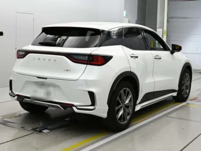 Lexus LBX