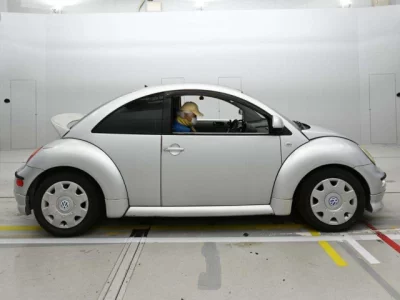 Volkswagen NEW BEETLE
