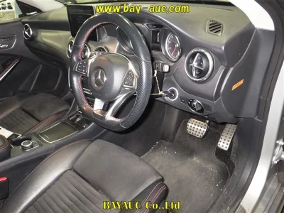 Mercedes-Benz CLA CLASS