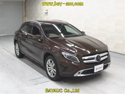 Mercedes-Benz GLA CLASS