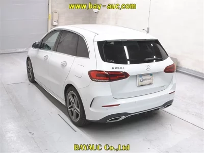 Mercedes-Benz B CLASS