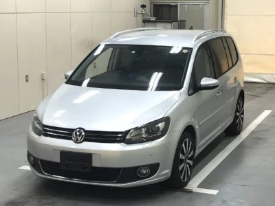 Volkswagen GOLF TOURAN