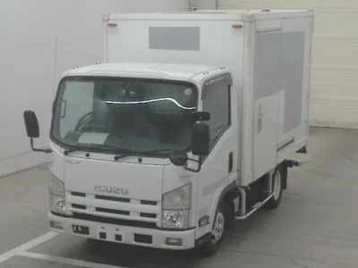 Isuzu ELF