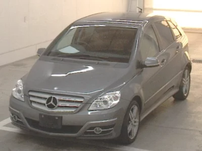Mercedes-Benz B CLASS