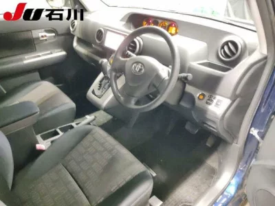 Toyota COROLLA RUMION