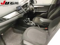 BMW 2-Series лот № 7050 оценка 3.5  с аукциона в Японии 3