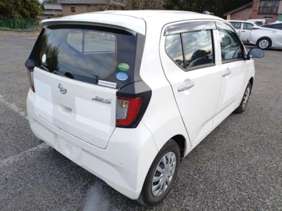 Daihatsu MIRA E S