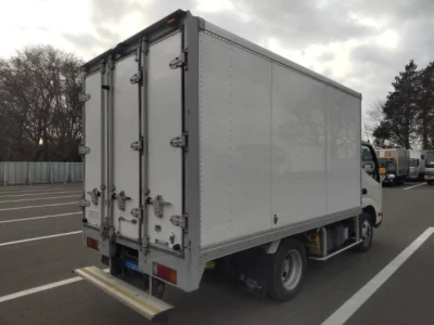 Hino DUTRO  с аукциона в Японии