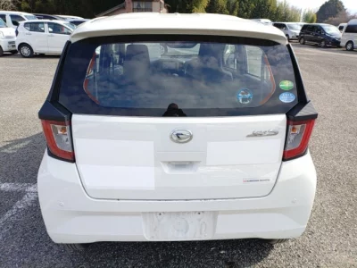 Daihatsu MIRA E S