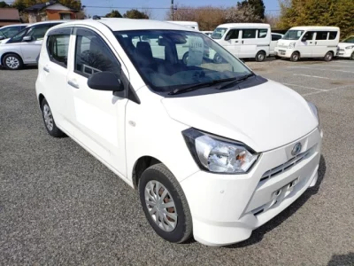 Daihatsu MIRA E S