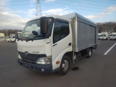 Hino DUTRO  с аукциона в Японии