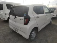 Daihatsu MIRA E S лот № 24577 оценка 3.5  с аукциона в Японии 2