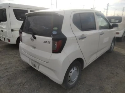 Daihatsu MIRA E S  с аукциона в Японии