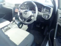 Volkswagen GOLF лот № 1005 оценка 4.5  с аукциона в Японии 5