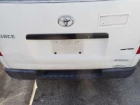 Toyota HIACE VAN лот № 84 оценка 3.5  с аукциона в Японии 4