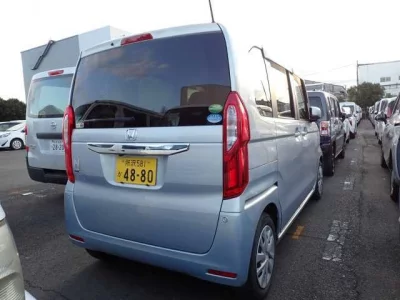 Honda N BOX