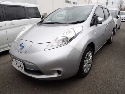 Nissan LEAF  с аукциона в Японии