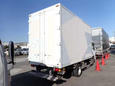 Nissan ATLAS  с аукциона в Японии