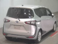 Toyota SIENTA лот № 24 оценка 3.5  с аукциона в Японии 3