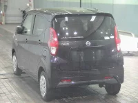 Nissan DAYZ лот № 5001 оценка 4  с аукциона в Японии 1