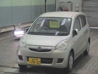 Daihatsu MIRA