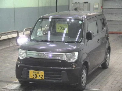 Suzuki MRWAGON