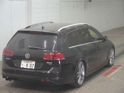 Volkswagen GOLF VARIANT