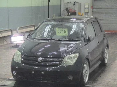 Toyota IST