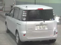 Toyota SIENTA лот № 2161 оценка 3.5  с аукциона в Японии 1